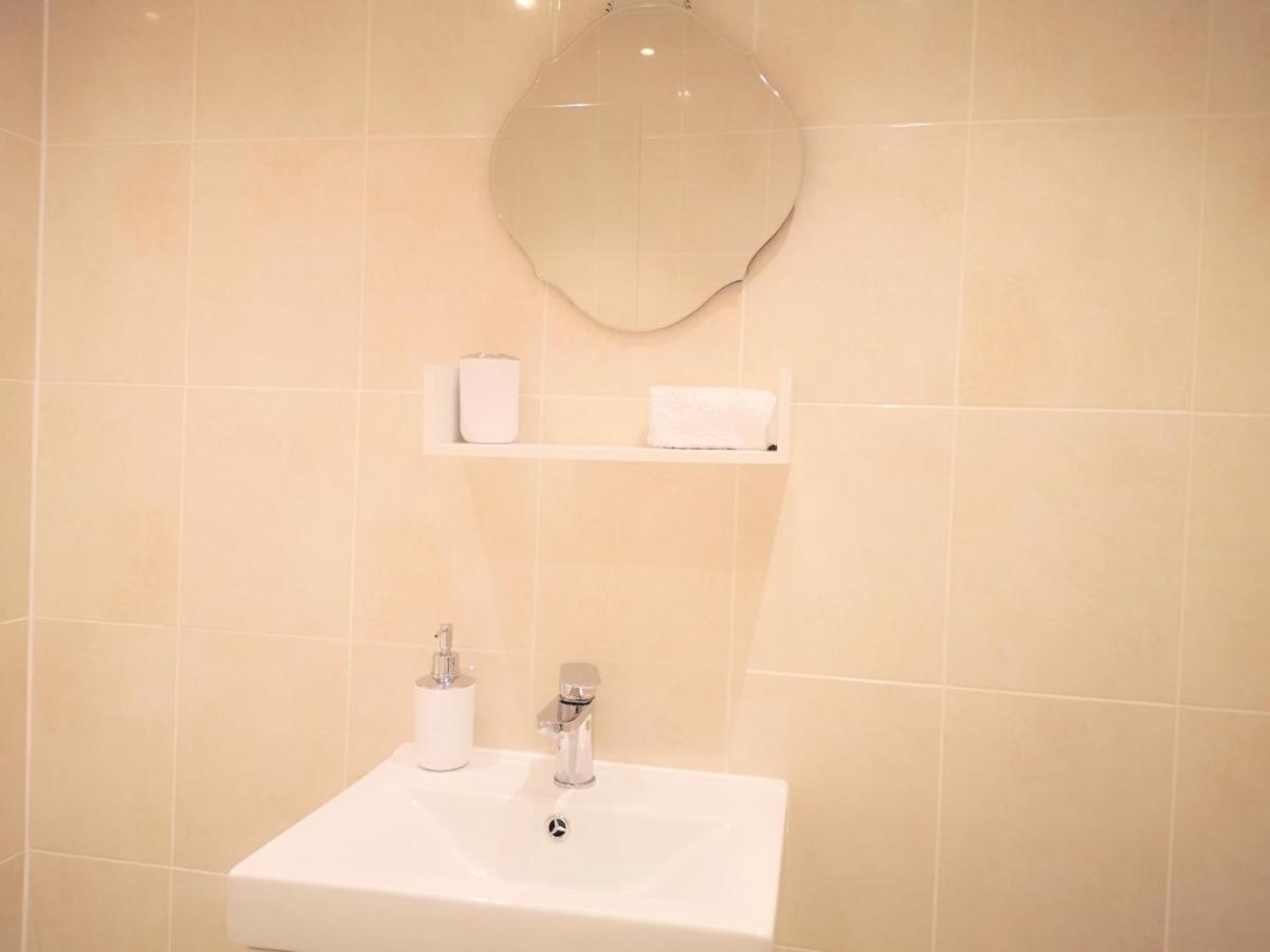 Appartement Clifton Court Hemel à Hemel Hempstead Extérieur photo